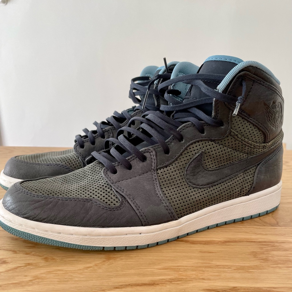 Jordan 1 Navy/Carolina 2009, Size 10.5